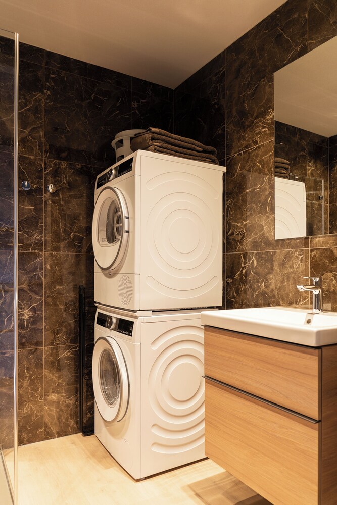348 Suites Buitenhof Short Stay