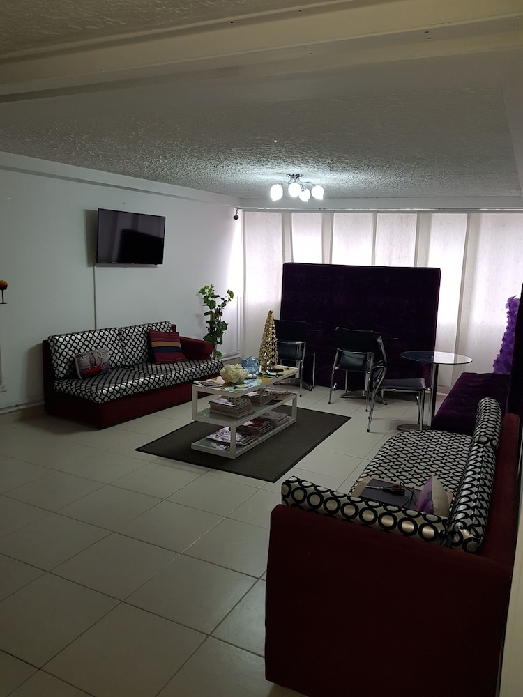 Hotel Boutique San Sebastian - Caters to Gay
