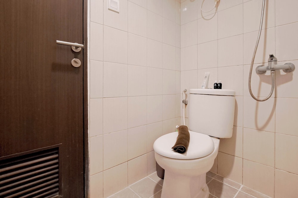 Wooden Accent 2Br At Mekarwangi Square Cibaduyut Apartment