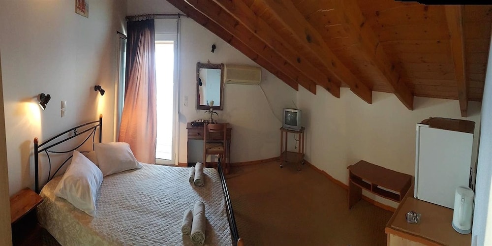 Elena's Luxury Studios and Apartments photo 5