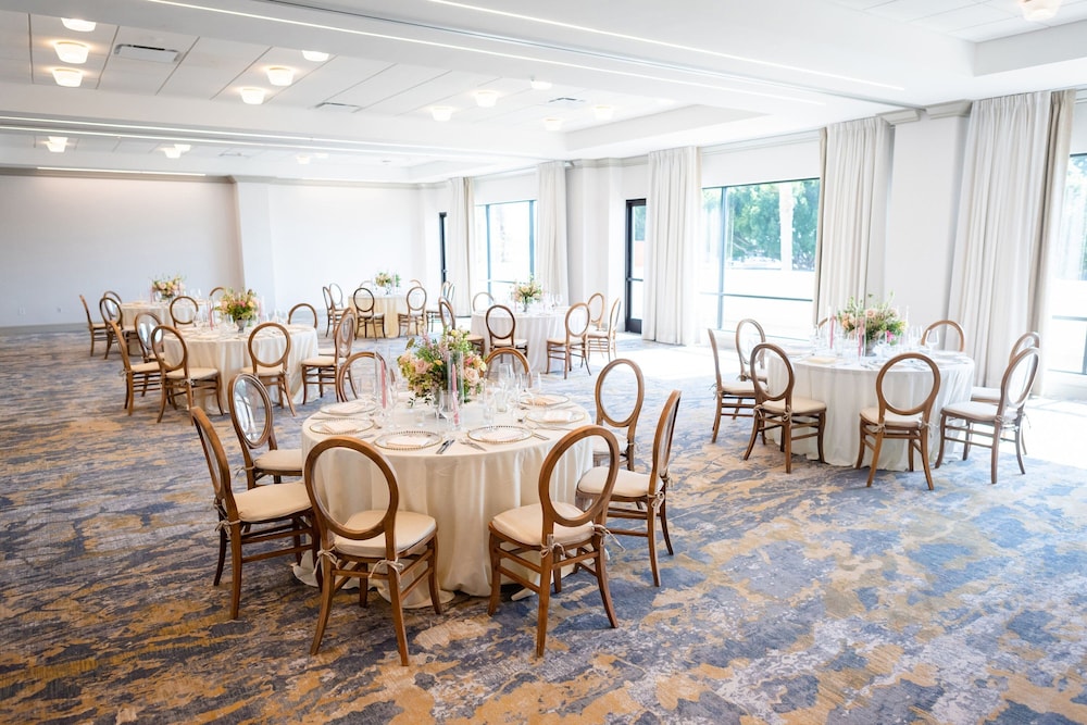 meeting & event spaces