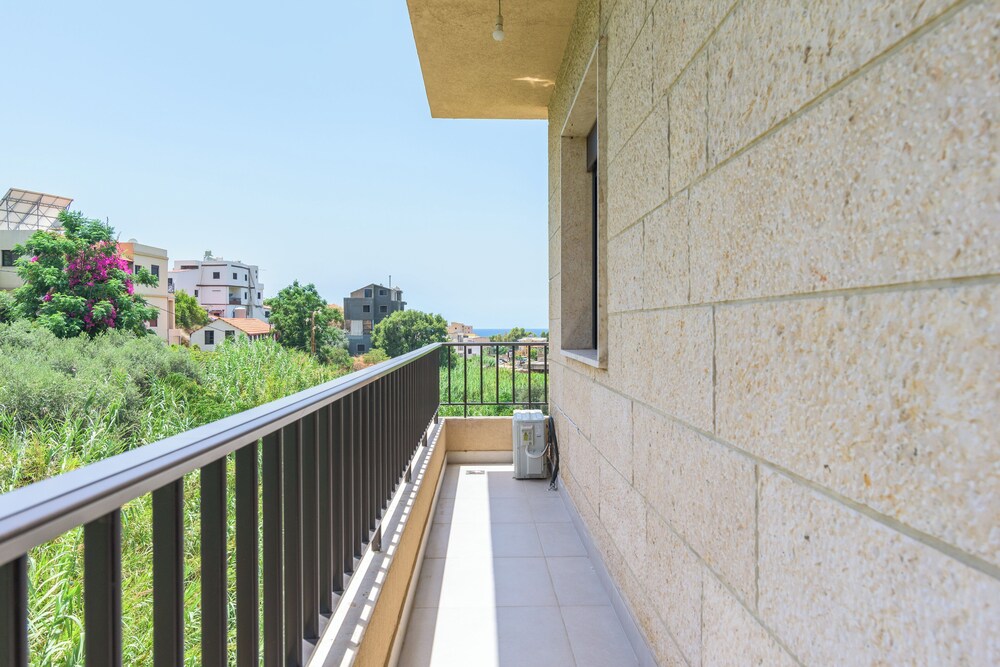 Glow Studios & Apartments in Batroun