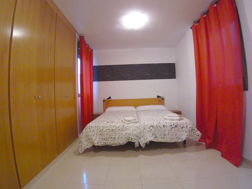 Apartamentos LA PARRETA CENTRO