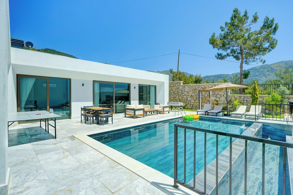 Villa Mercury 9 - PLANET LUXURY VILLAS