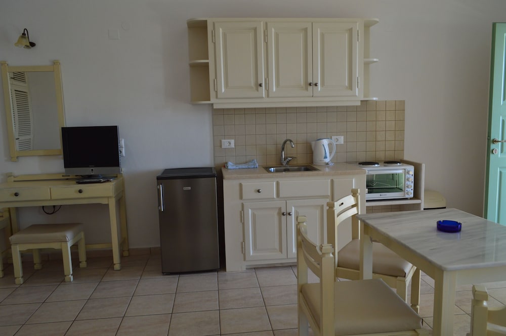 Photo 48