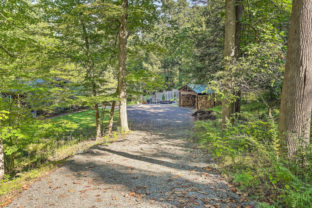 High Falls Restorative Cabin in the Woods! - Property Image 3