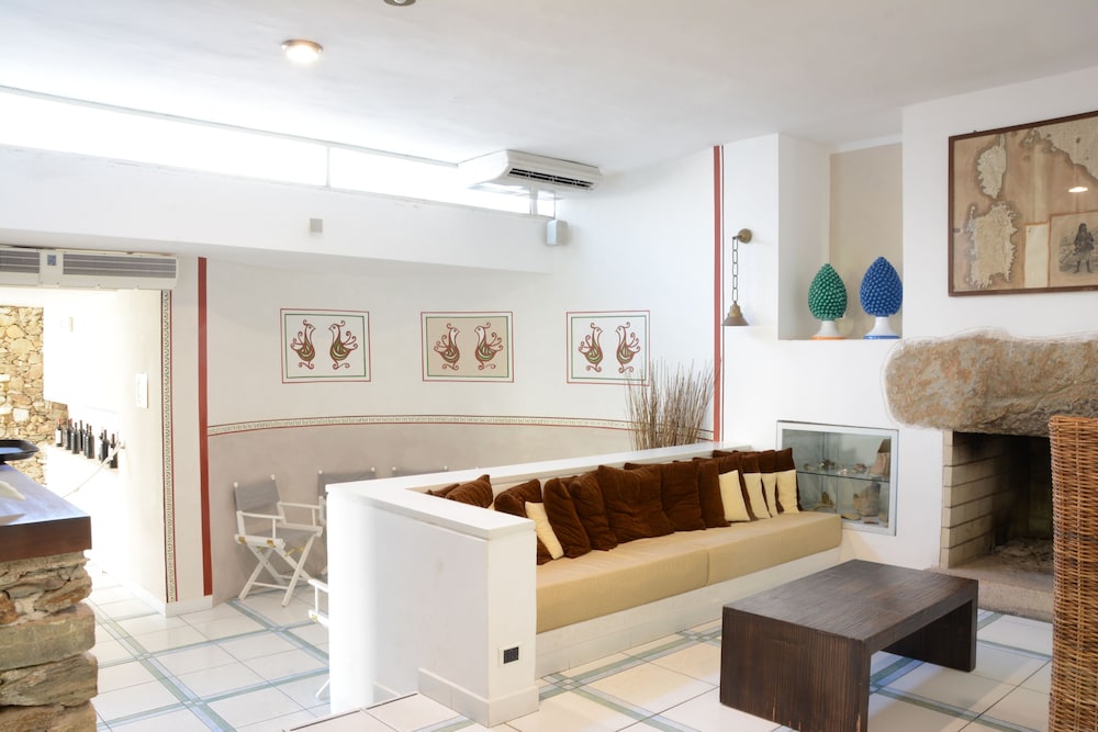 lounge