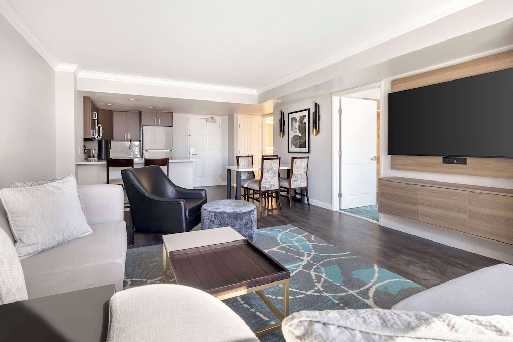 Hilton Grand Vacations Club Paradise Las Vegas 3