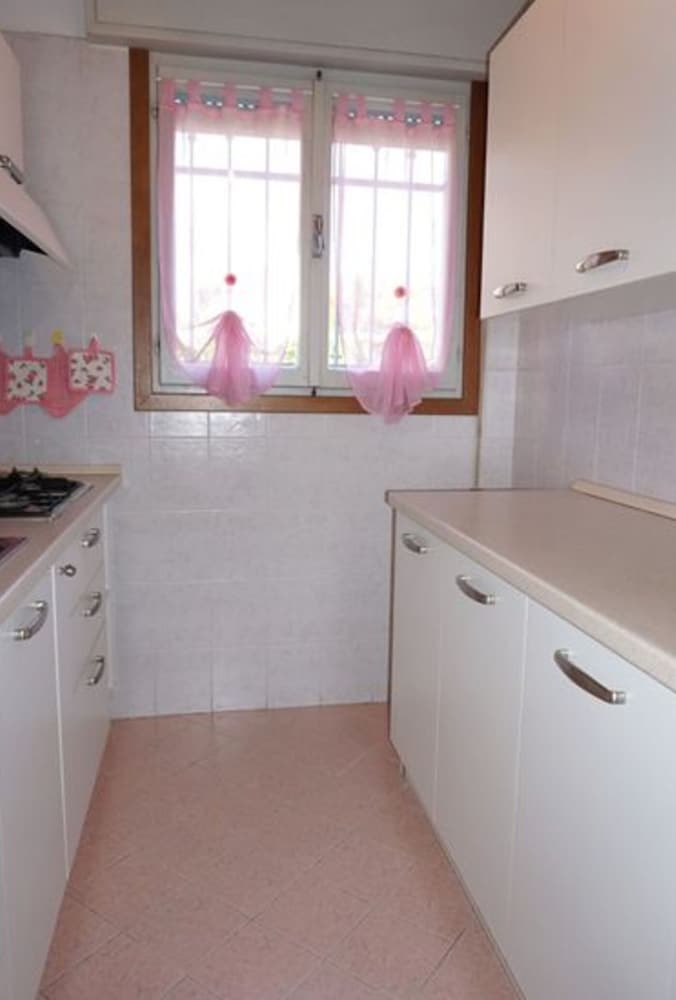 Beautiful House in a Great Location by Beahost Rentals view 5
