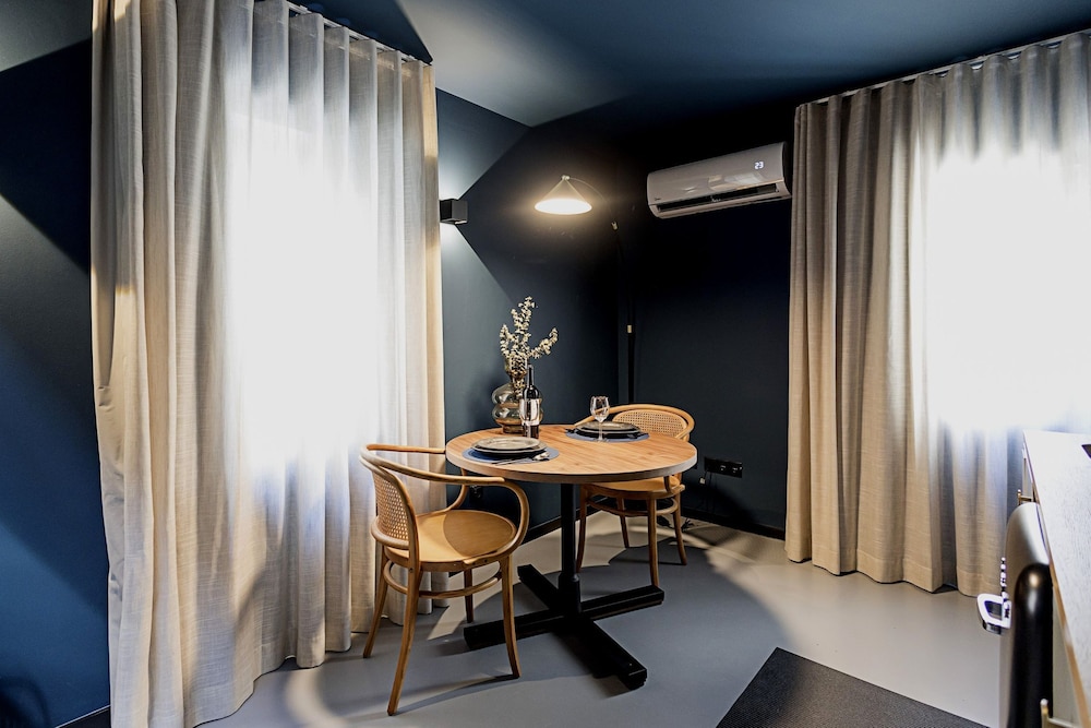 Regras Apartments & Garden B15 by Benefit Collection