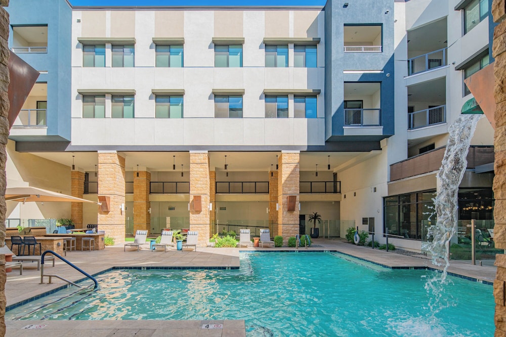 ROVE LIVING/KB - Scottsdale Grand