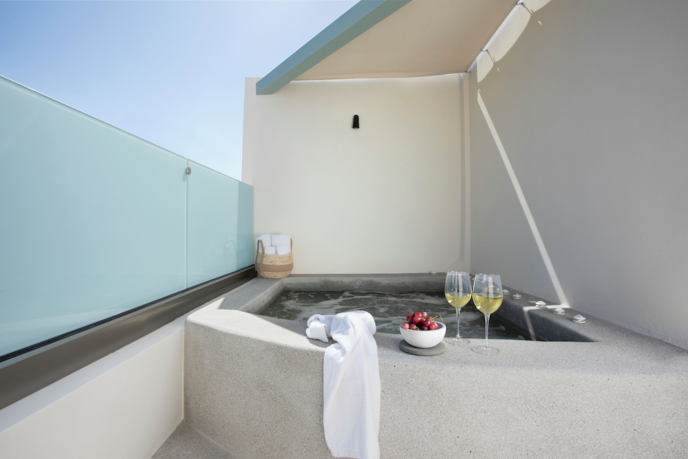 Katerina Villas 11 12 13 & 3PriveJacuzzi