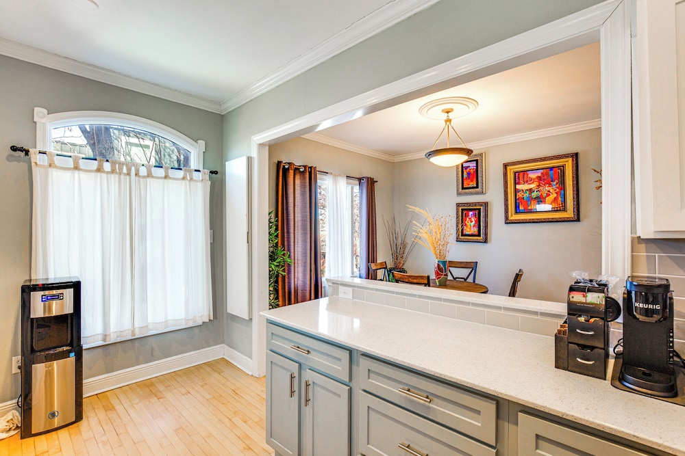 3 Mi to Dtwn: Historic Gem w/ City Views in Dallas