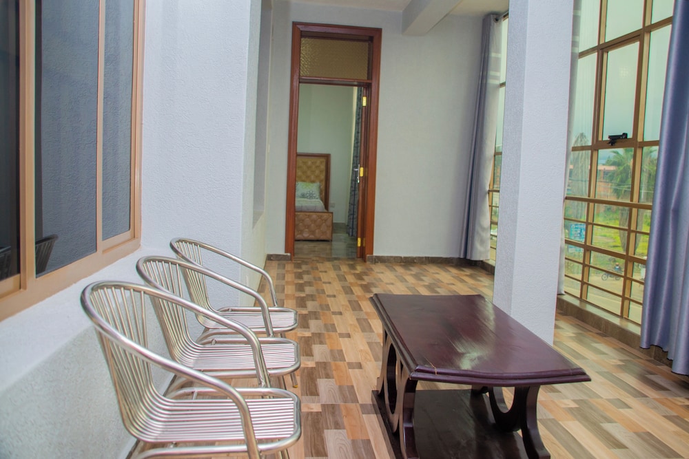 Rond Point Gorilla Boutique & Apartments