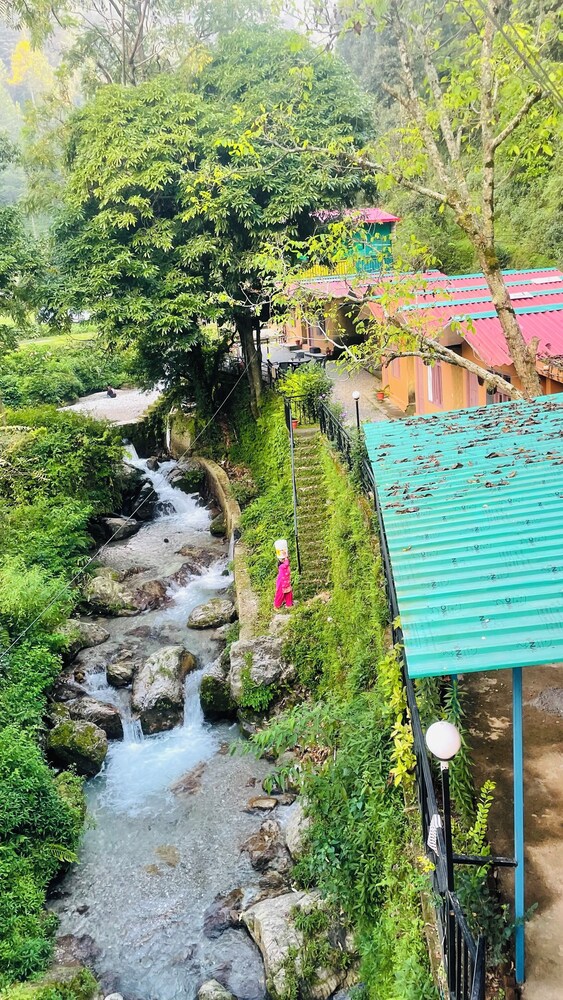 Hostel Abodes Trees of Heaven - Property Image 14