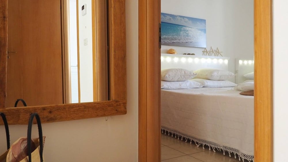 Villa del Mare 2 Three Bedrooms 700 Metres From the Beach