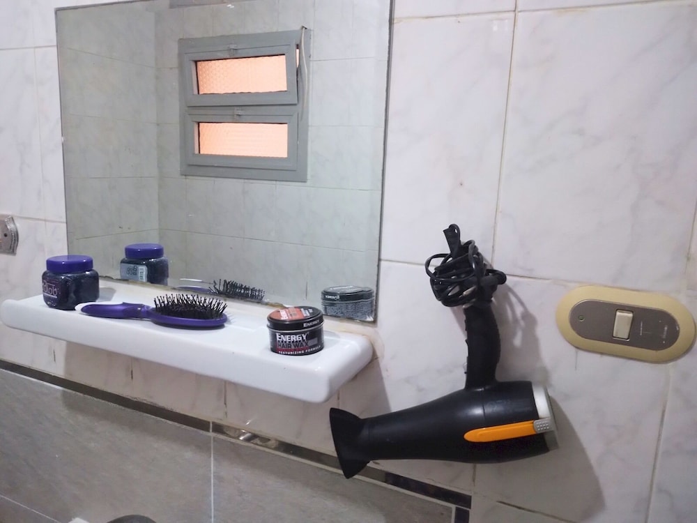 Gadou 2BR Apt w Kitchen Balcony - Port Said
