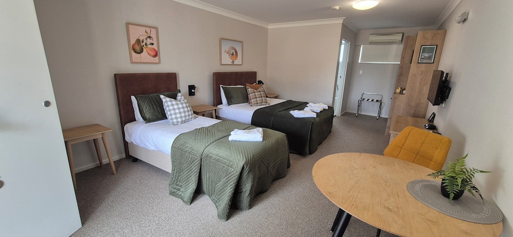 Molong Motor Inn
