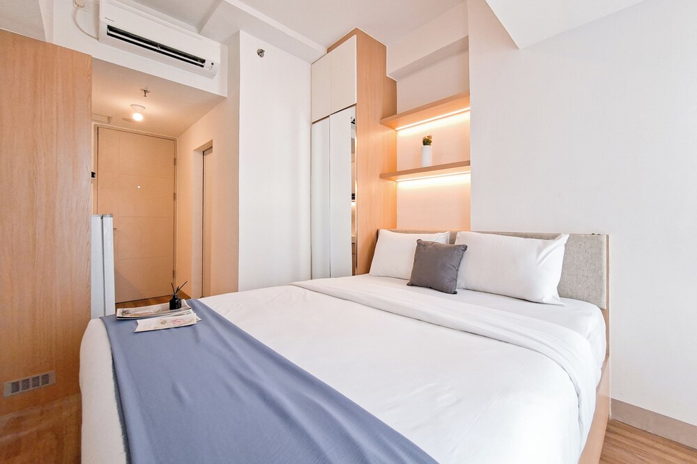Good Deal Studio At Tokyo Riverside Pik 2 Apartment