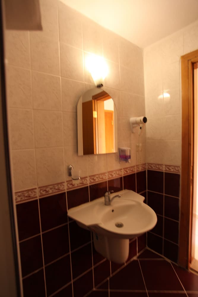 Malhun Otel - Image 27