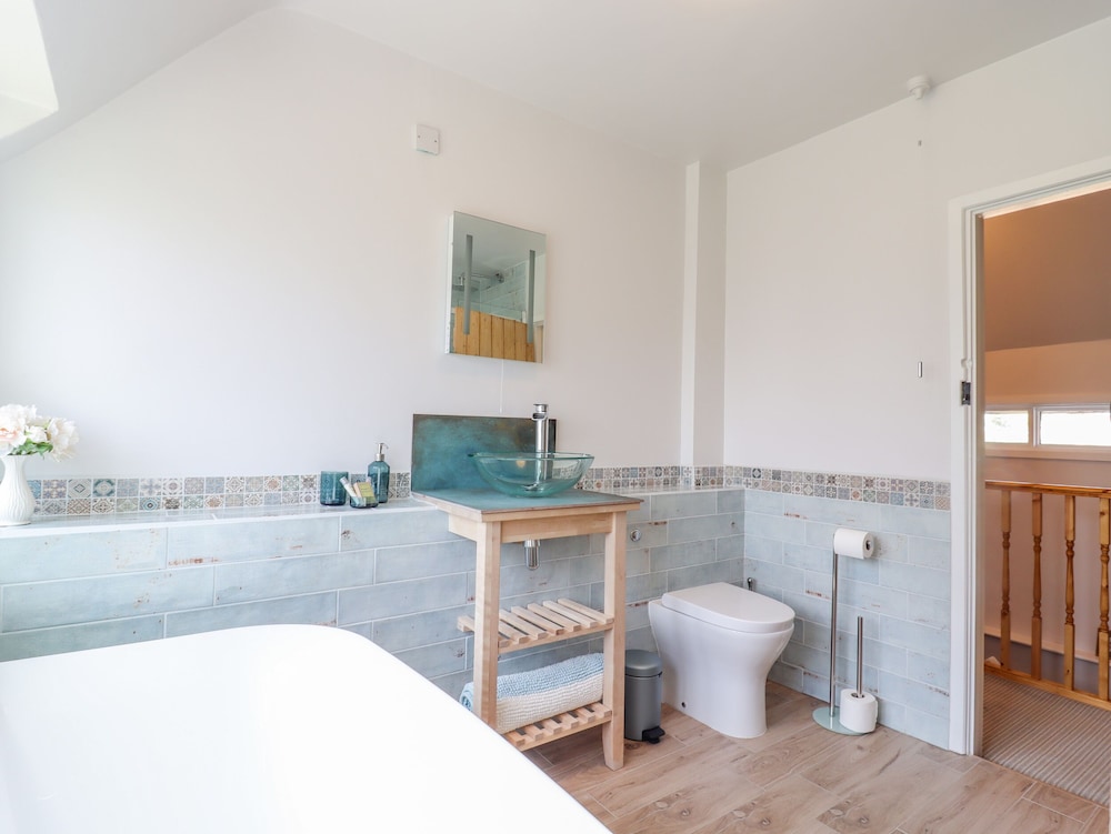 Bluebird Cottage