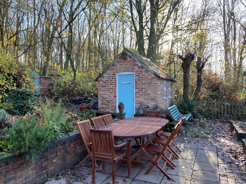 Sunny Cottage