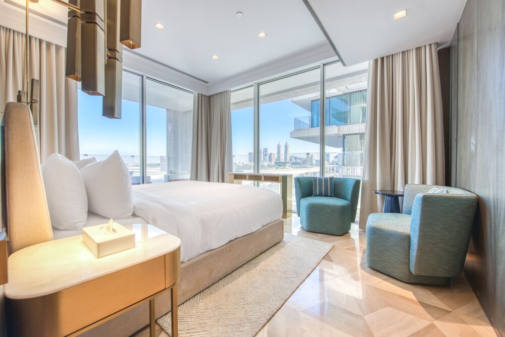 Five Palm Jumeirah Residences -Mint Stay