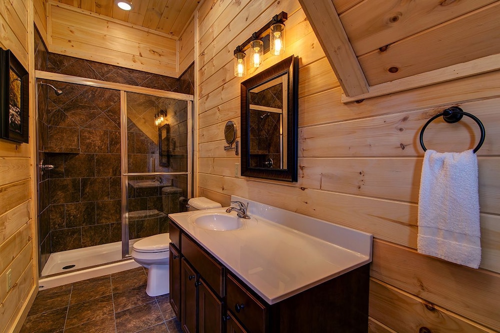 A River Runs Through It - 3 Bedrooms, 3 Baths, Sleeps 12 Cabin by RedAwning