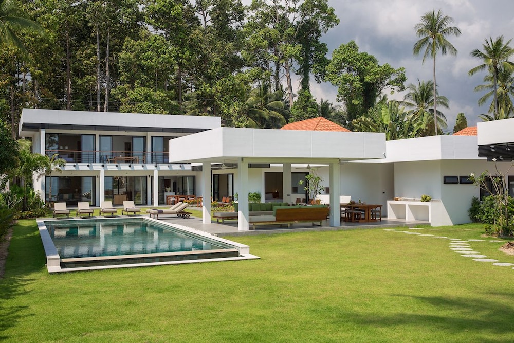 Villa Thansamaay