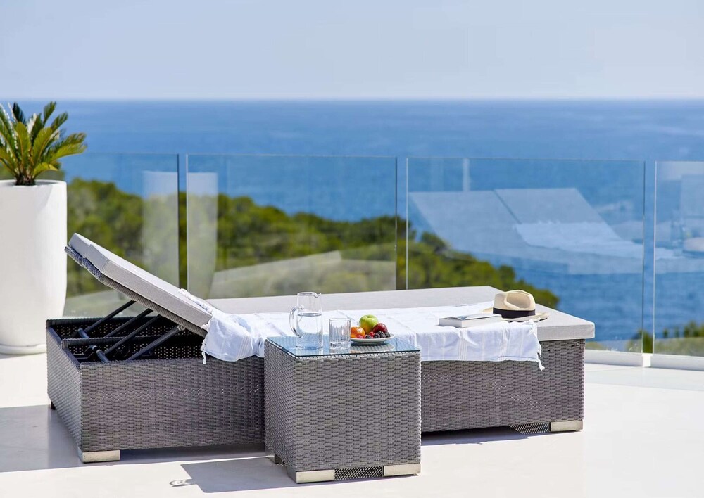 Stylish Villa Near Ibiza Town