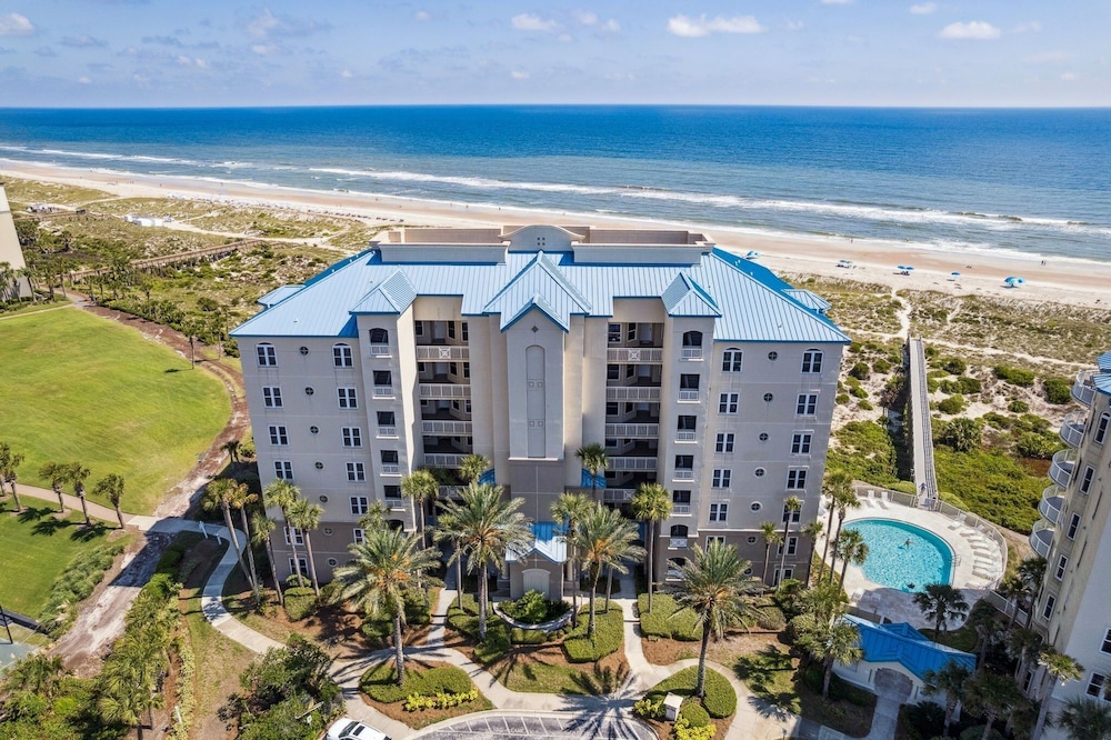 21 Ocean Place 3 Bedroom Condo