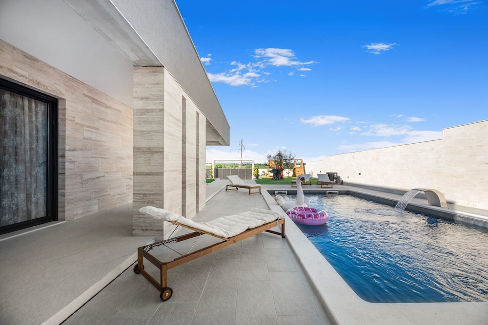 Villa Jollie Zadarvillas
