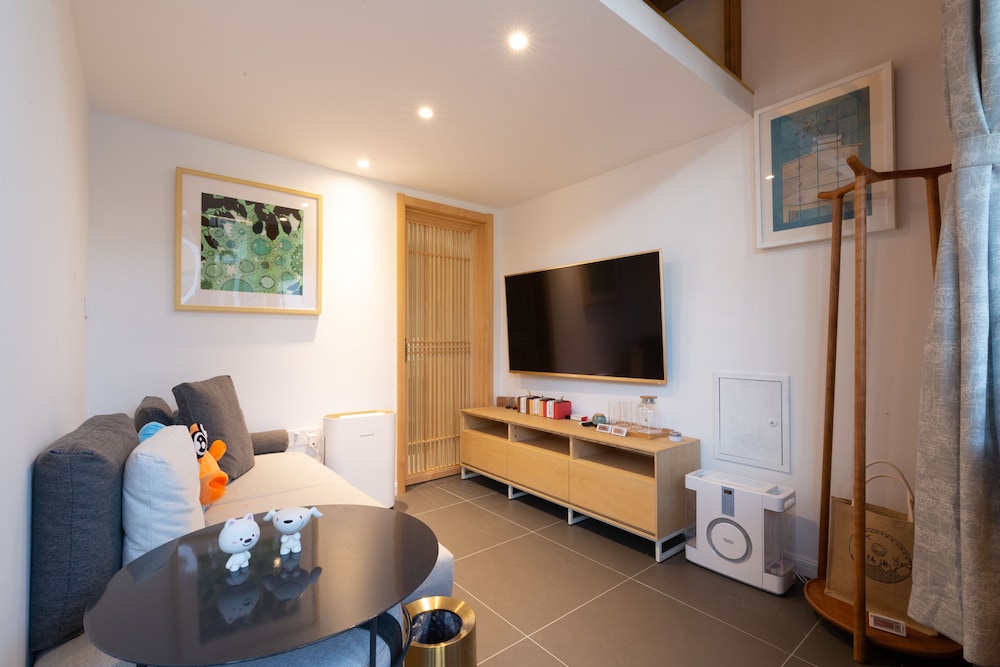 Isvara Flowing Ocean Guesthouse