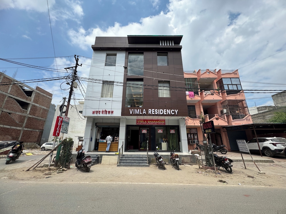 Vimla Residency Hotel Near Prem Mandir