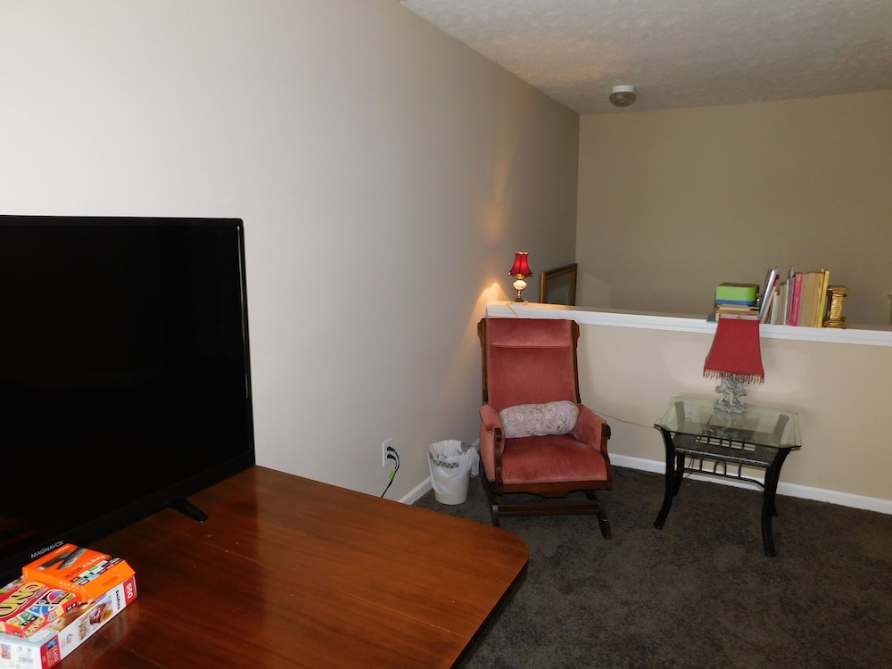 Evonne's Sharing House - Property Image 18