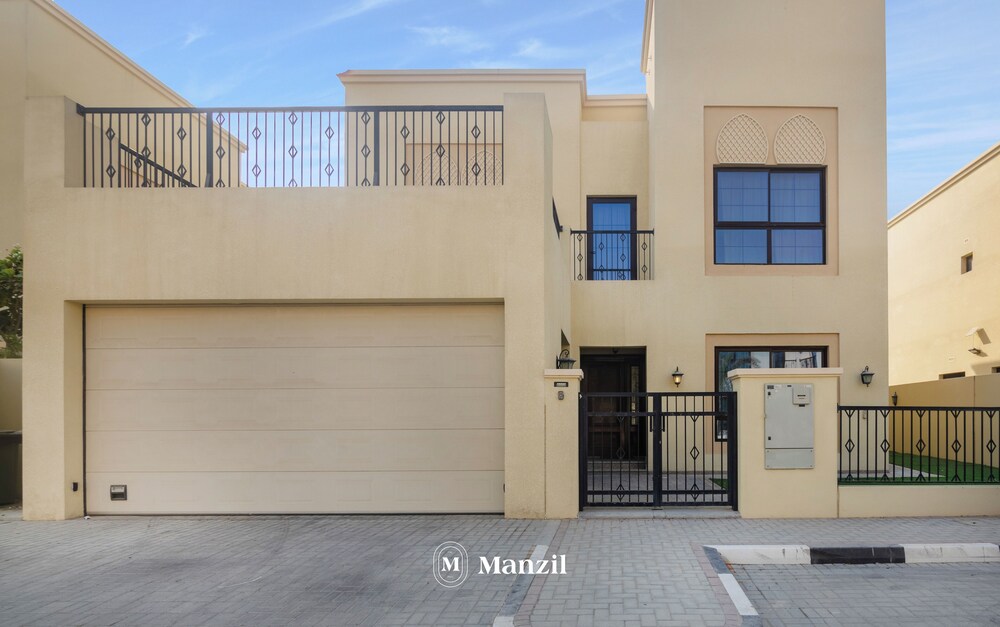 Manzil - 4BR Villa with Private Garden