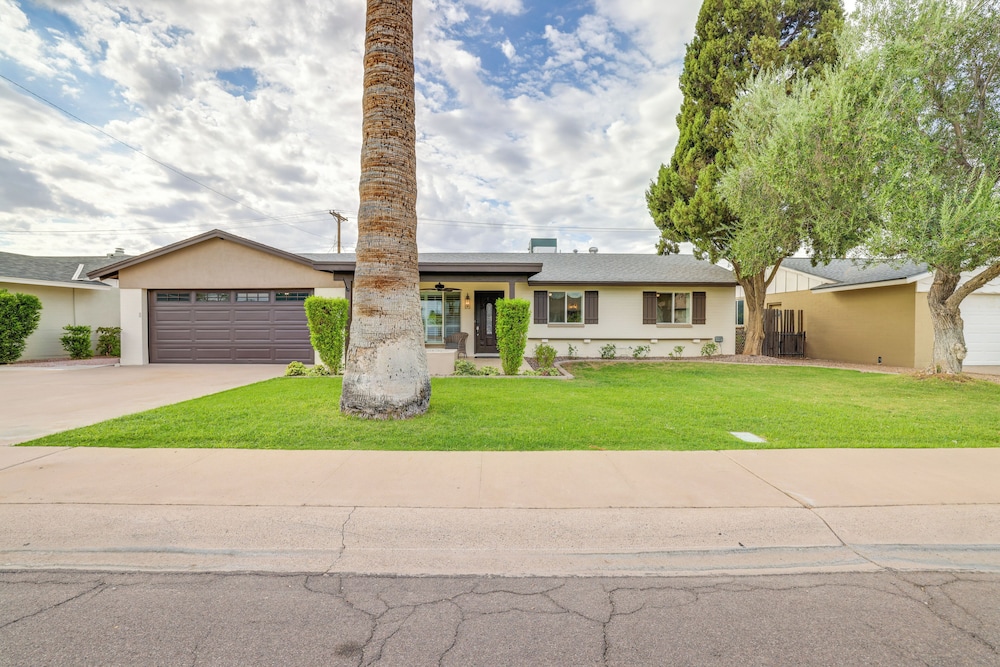 3 Mi to Old Town: Modern Oasis in Scottsdale!