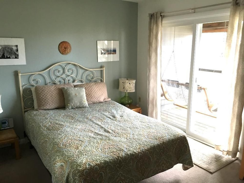 Seabreeze Village 3