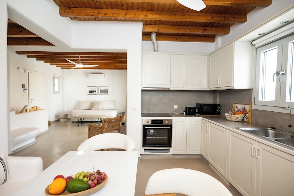 CAVO BLUE VILLAS