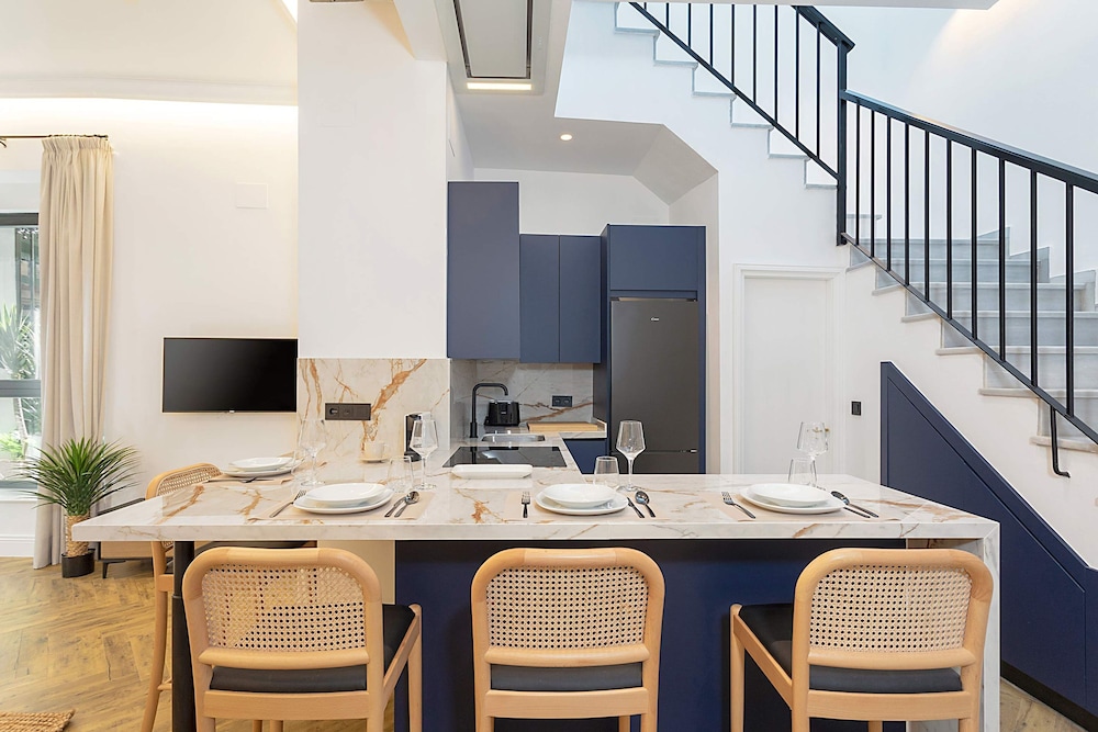Exclusive Duplex in Seville Center Lagar II