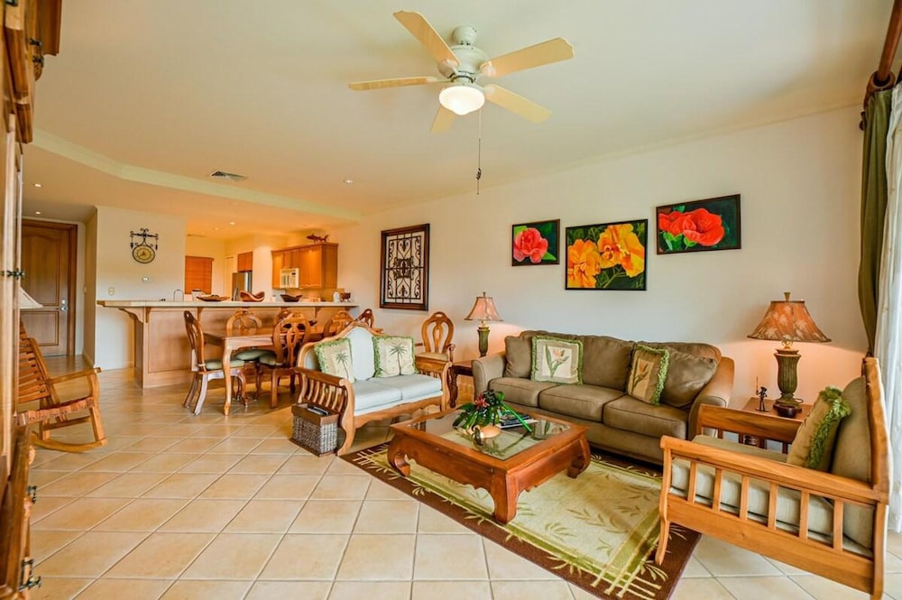 CR Luxury Del Mar 2Q 3 Bdrm