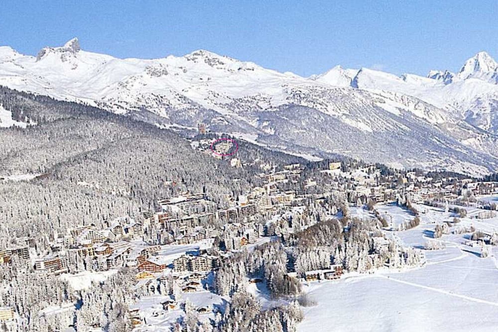 Attractive Apartment in Crans-montana With Sauna