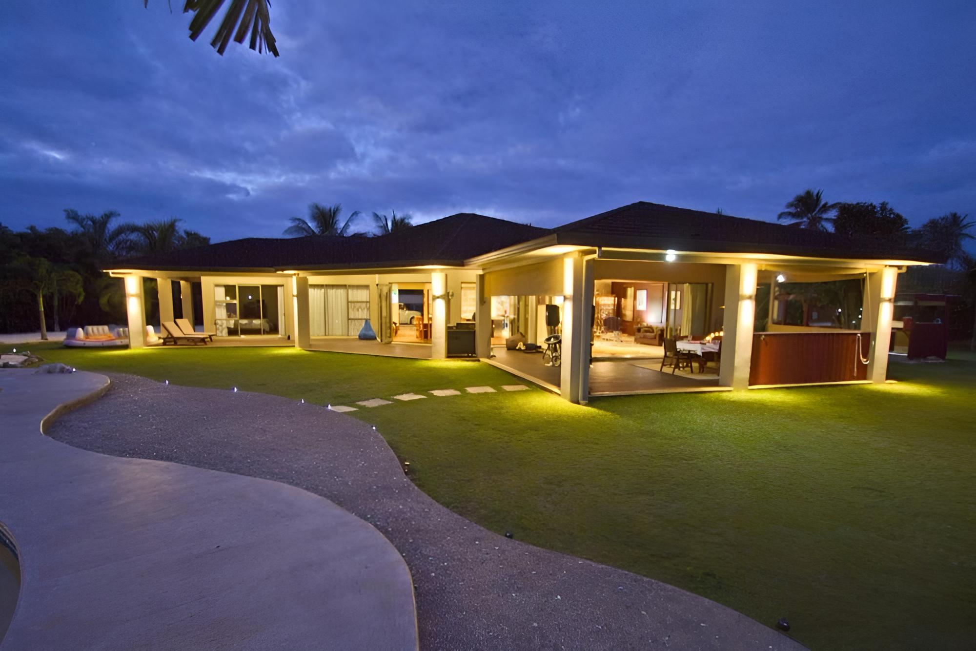 Rarotonga's Fishing Lodge - GT's