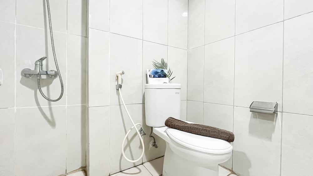 Well Designed and Comfortable 3BR Nifarro Park Apartment