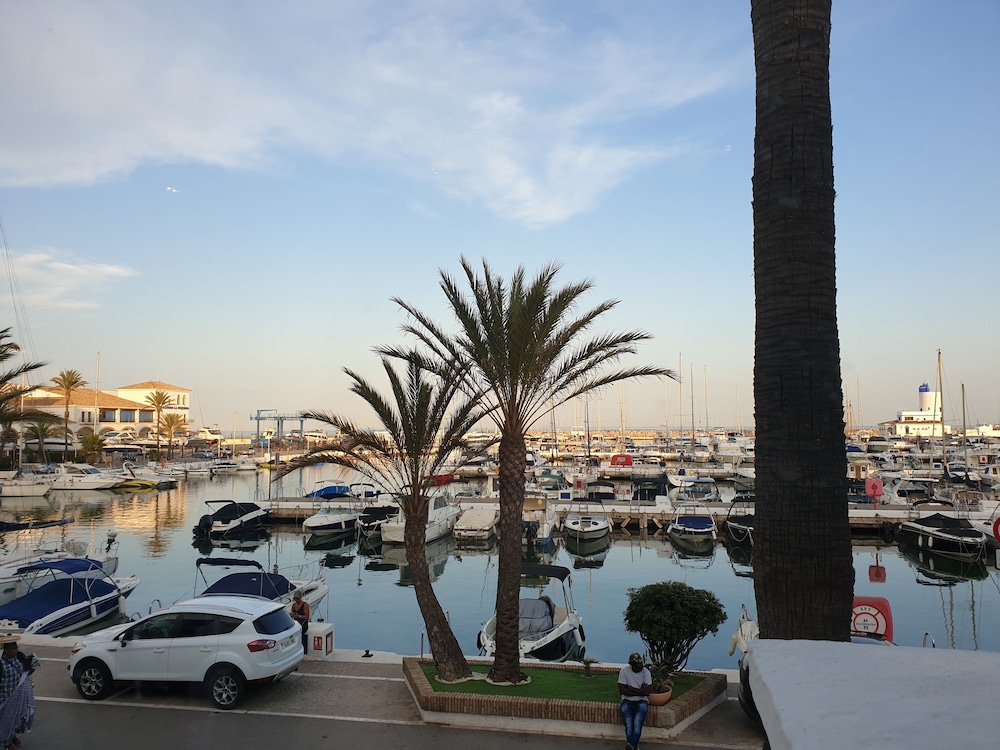 Modern Duquesa 2 Bed,outstanding View of Sea/golf view 4