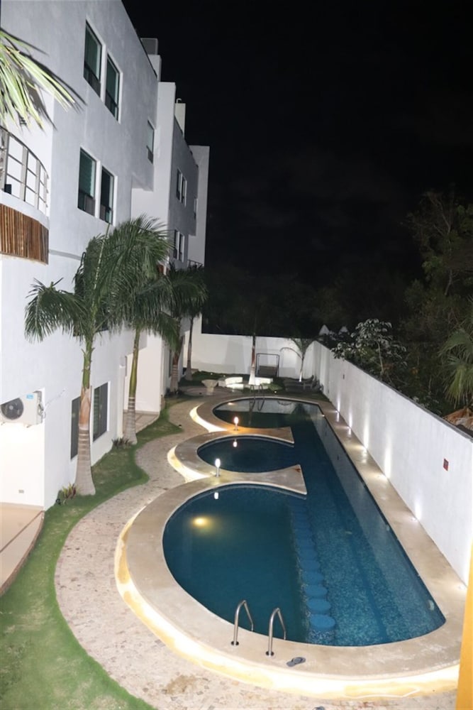 Torres del Sol Cancún