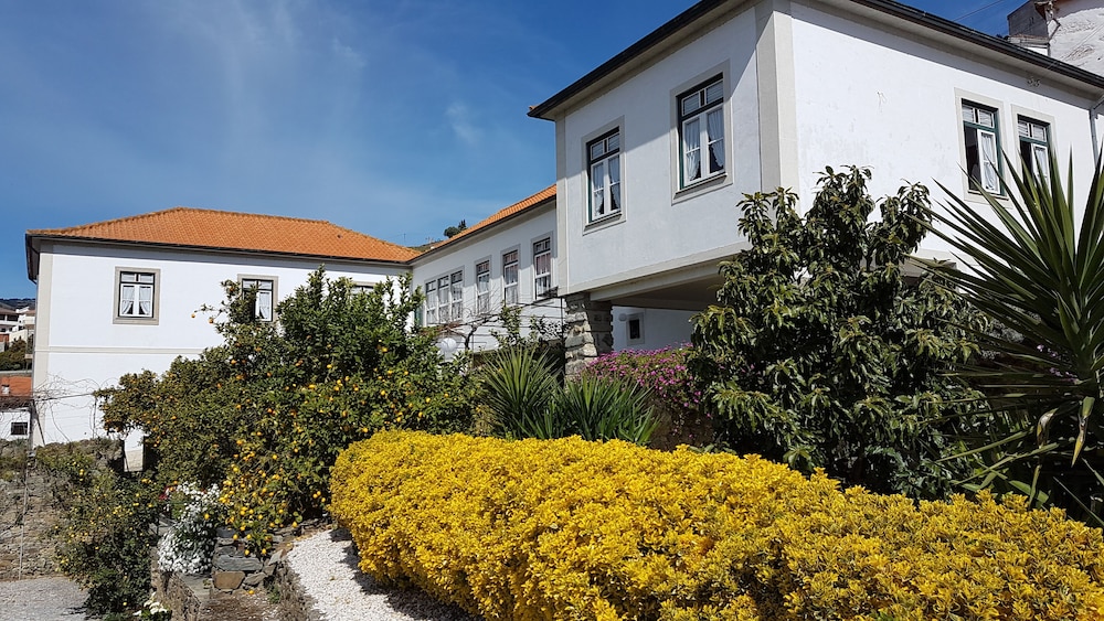Hotel Quinta da Travessa - Image 1