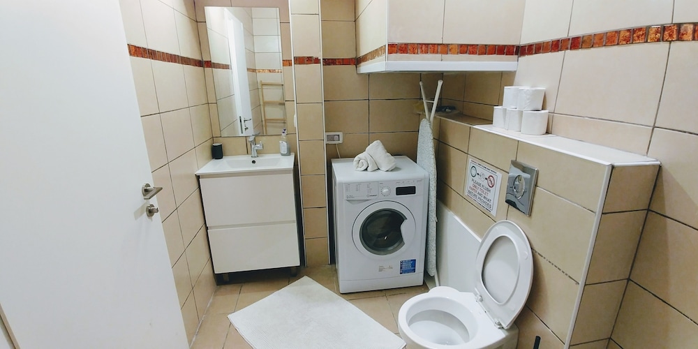 Begin19 Apartment Hotel