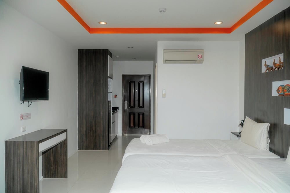 New Nordic Suite 3 by Apartwell view 4