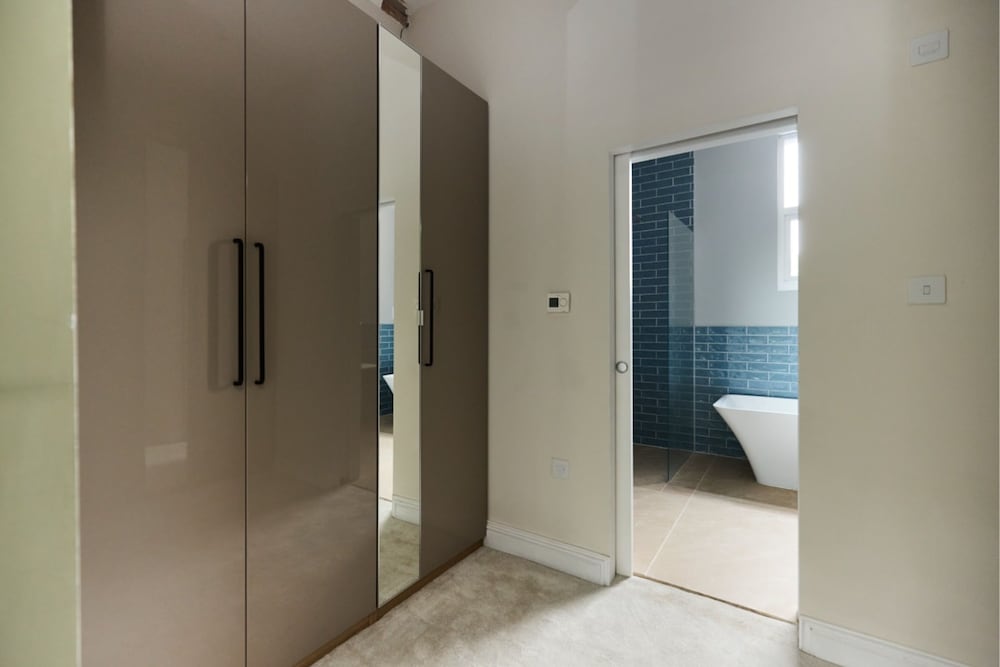 The Brondesbury Park - Sparkling 3bdr Flat With Garden